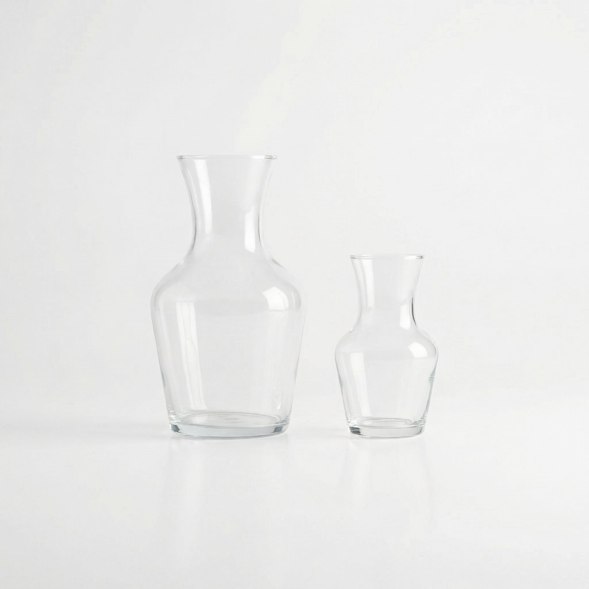 Juego de 2 Jarras de Cristal Transparente tipo Florero - Imagen 2